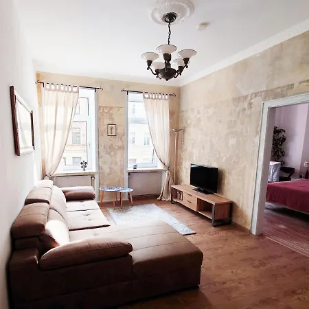 Apartment Flat In Neo Country Style Aus Gruenderzeit Bis 6 Person Leipzig